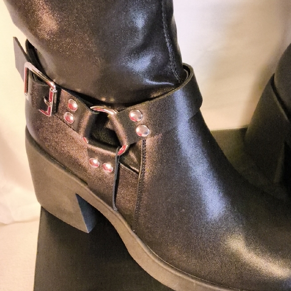 Madden NYC Black Heeled Boots - Picture 2 of 10